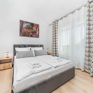 Mb Cracow Apartment Krakow